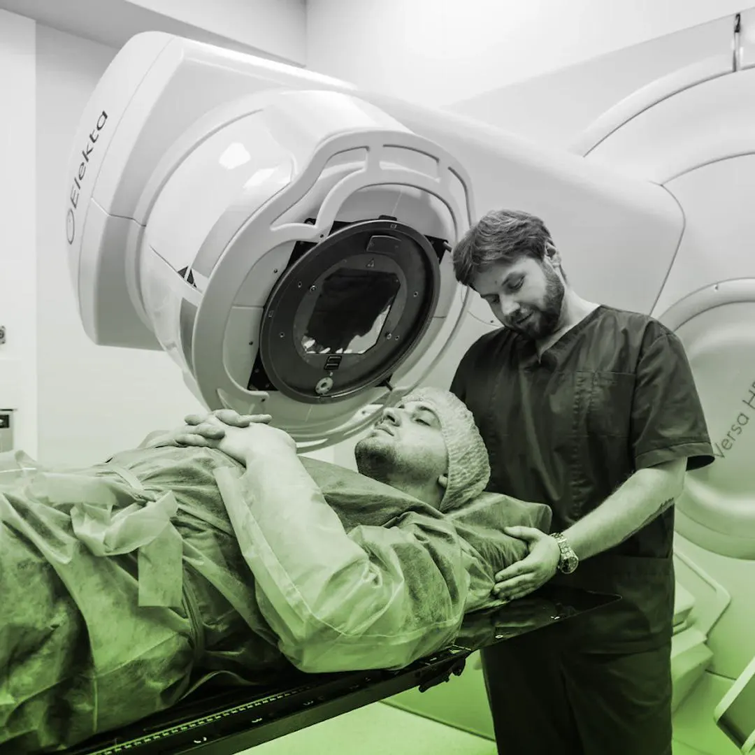 Що краще променева терапія чи хіміотерапія